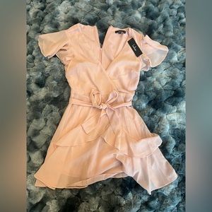 Baby pink, short dress, flory, waist tie, short sleeved, v-neck